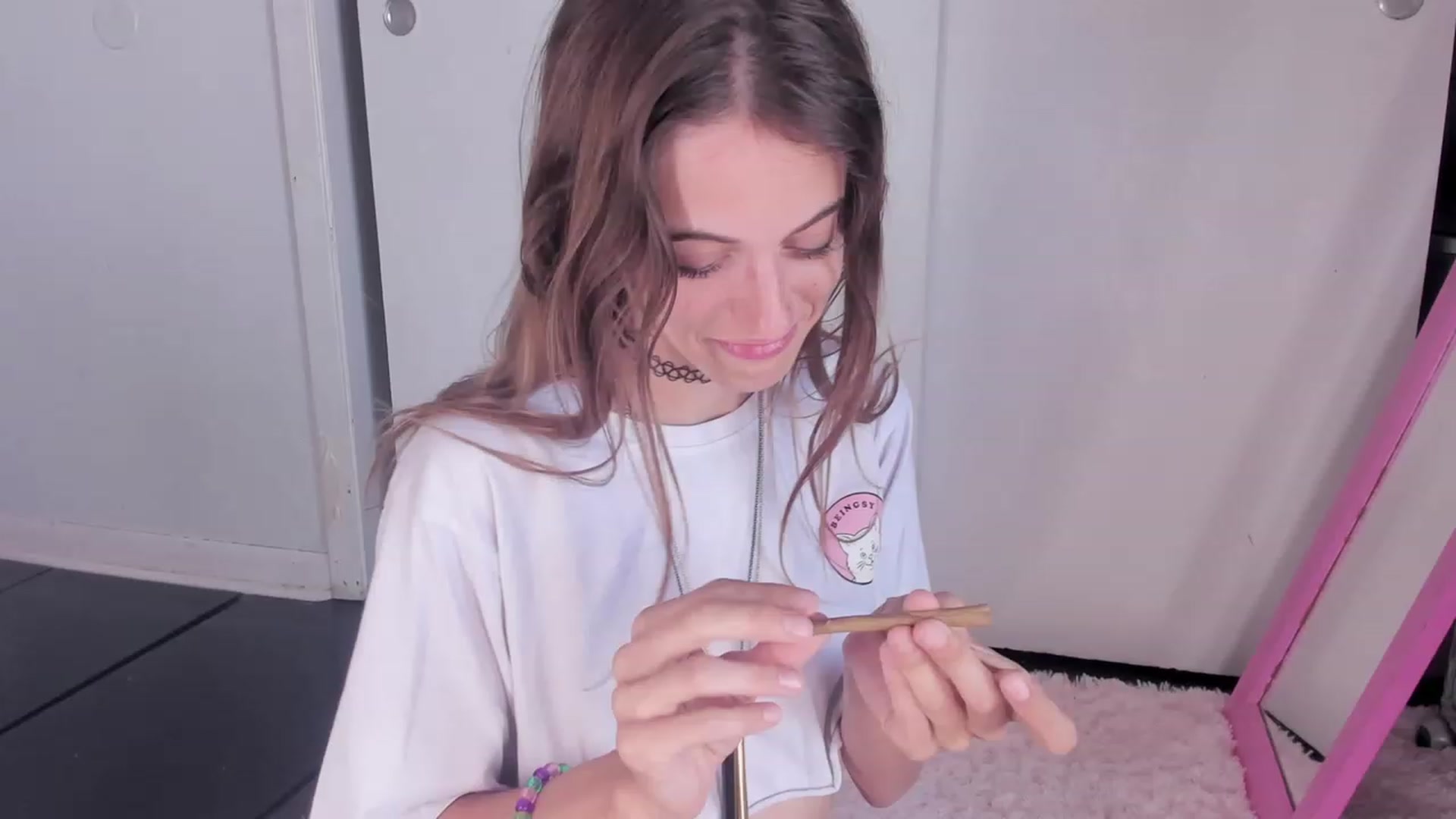 NaomiDee video thumbnail