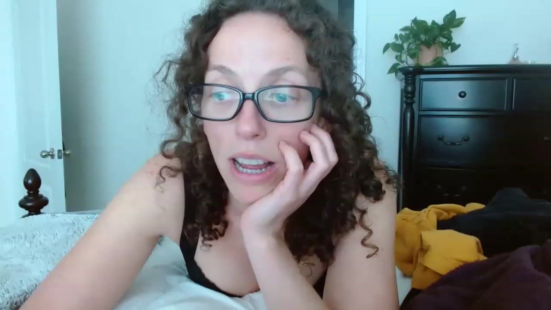 Sarah_Stark video thumbnail