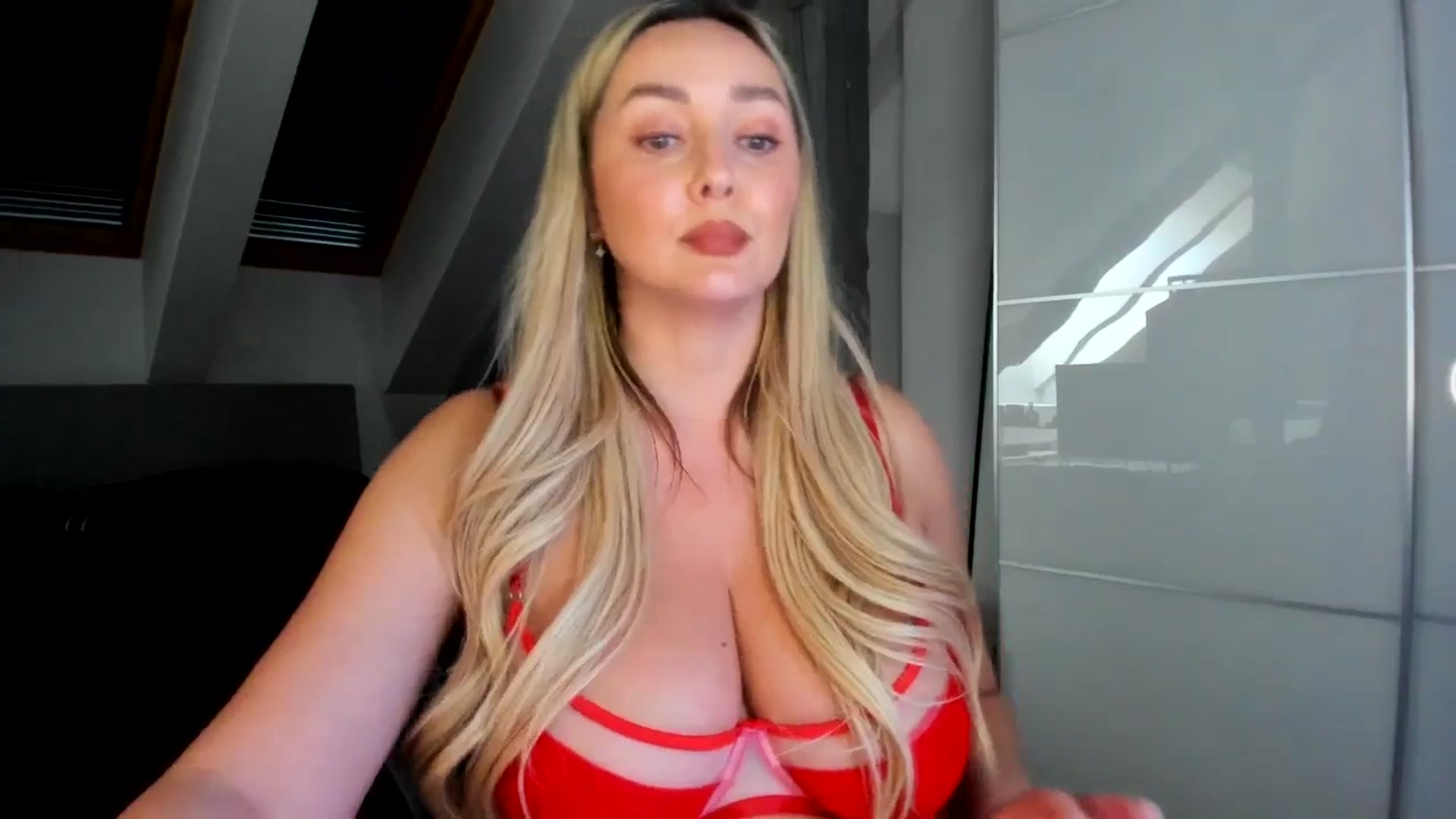 Mi_Ha video thumbnail