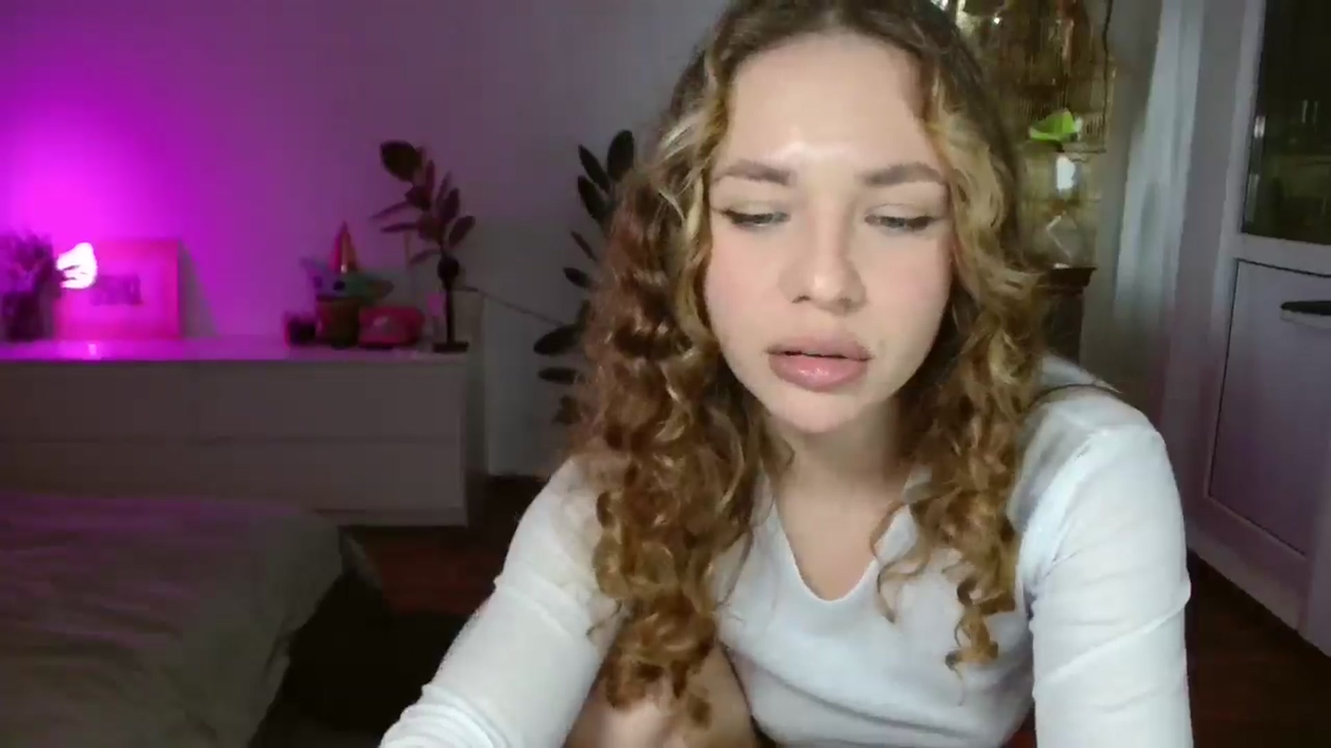 FunnyMinni video thumbnail