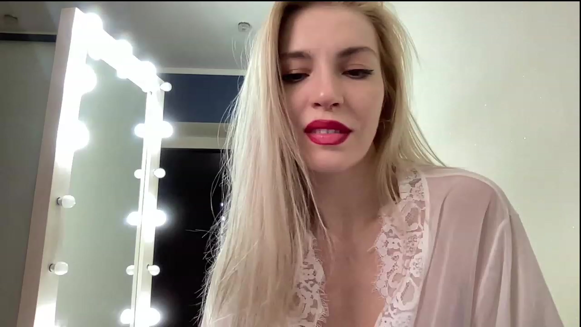 AmazingkellyX video thumbnail