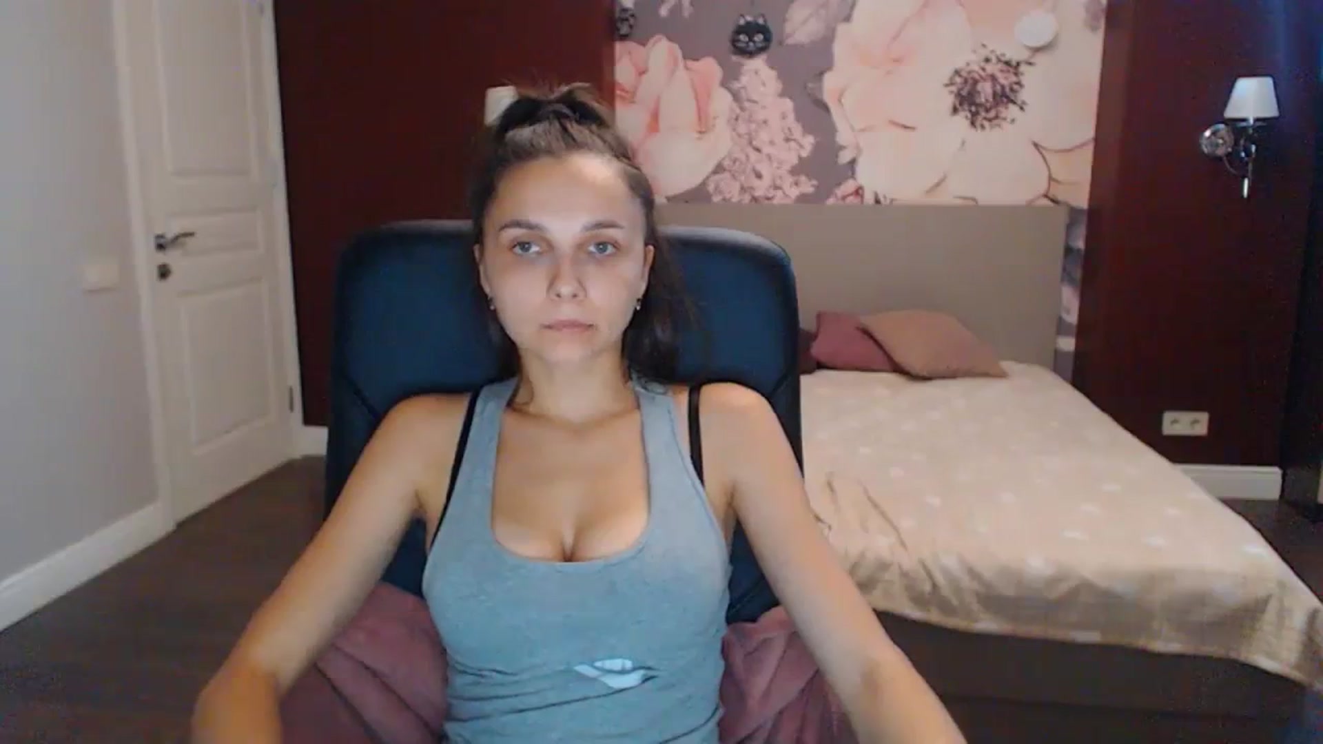 Karina_Mils video thumbnail