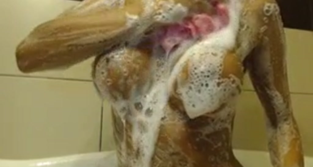 D_y_y video thumbnail