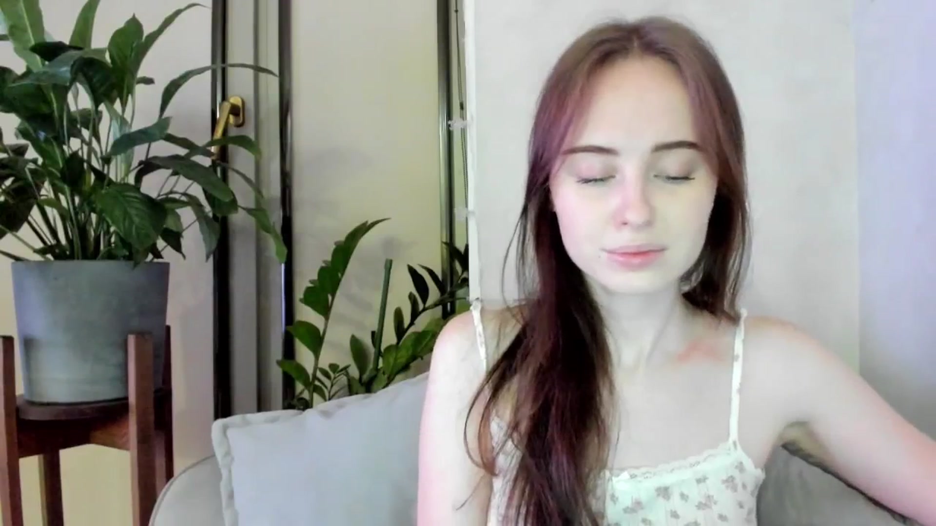 userSasha video thumbnail