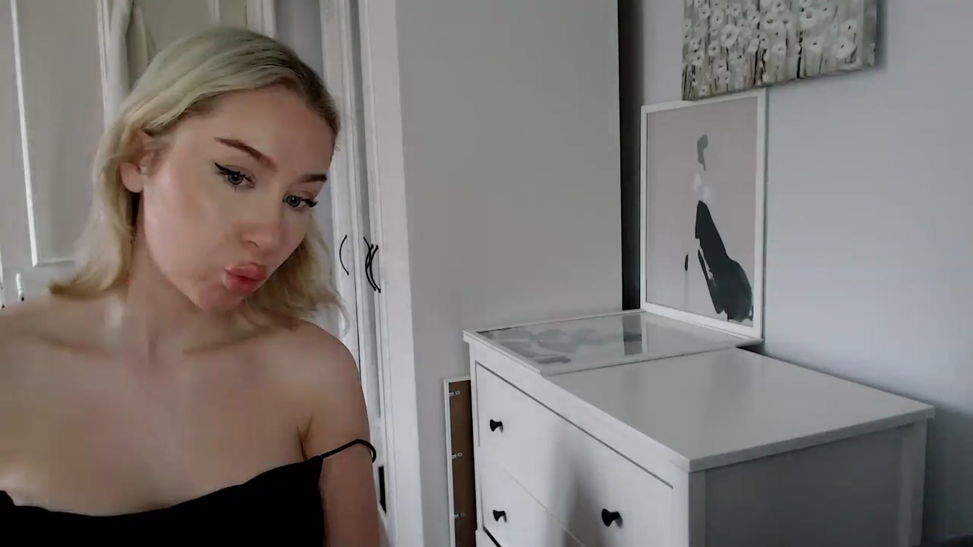 British_Cutie video thumbnail