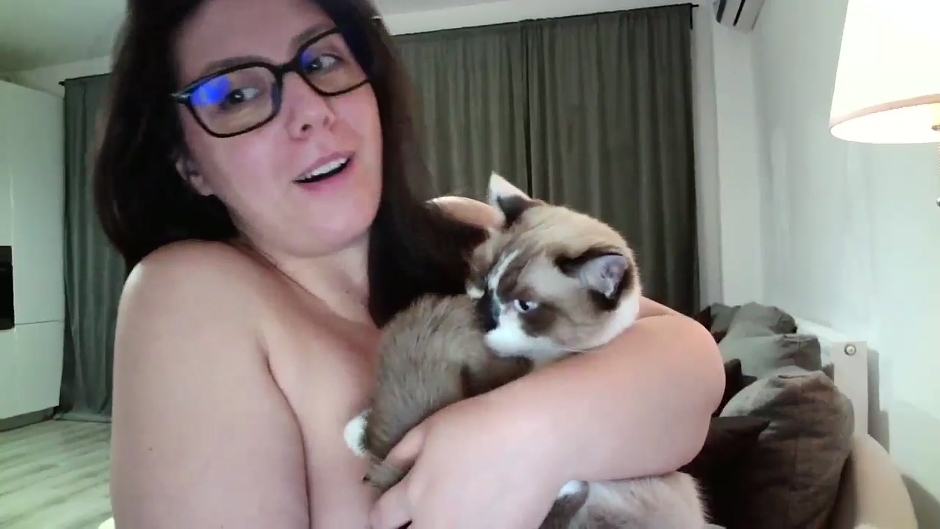 SILKYWOMAN video thumbnail