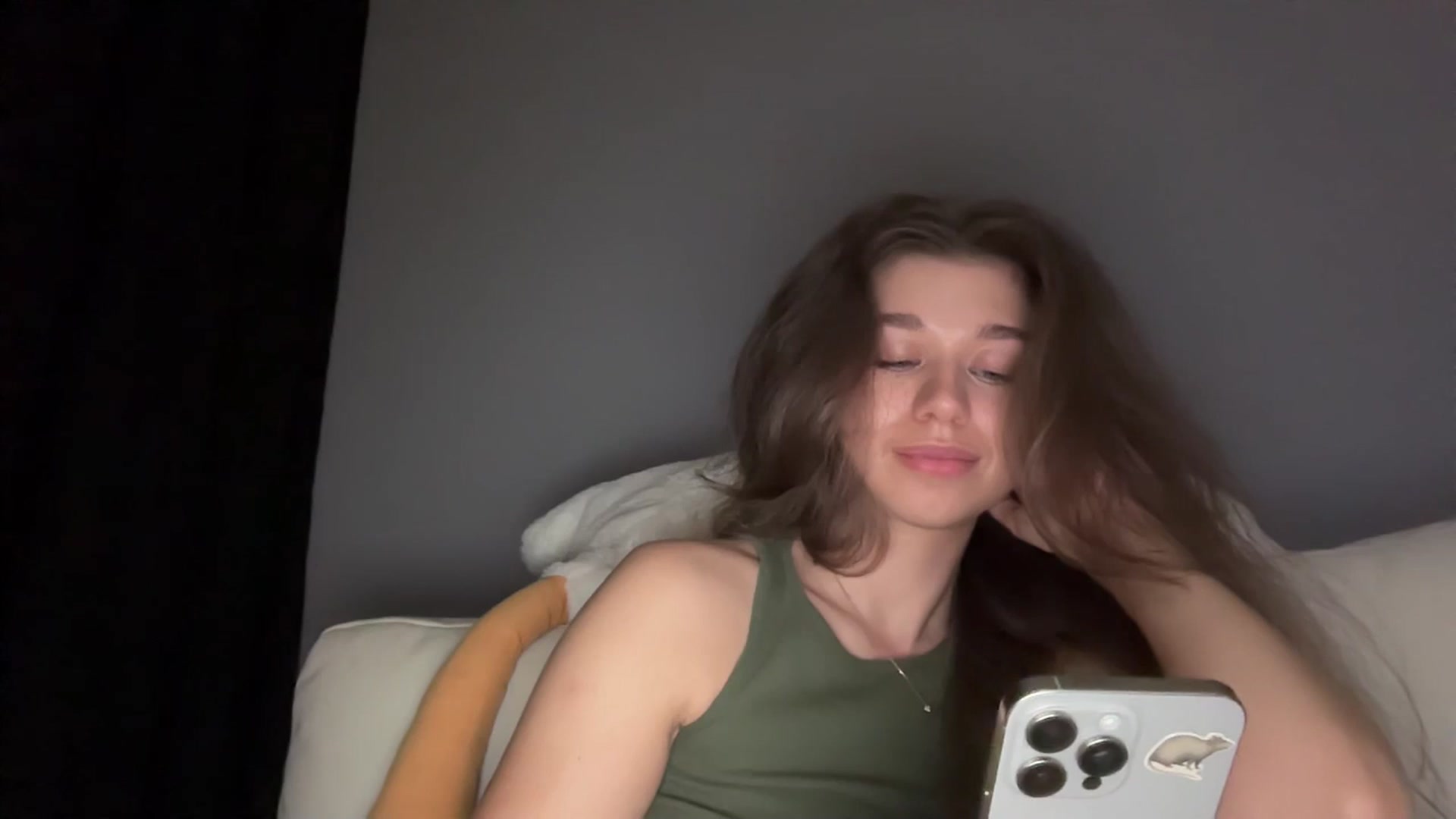 JewelReigns video thumbnail