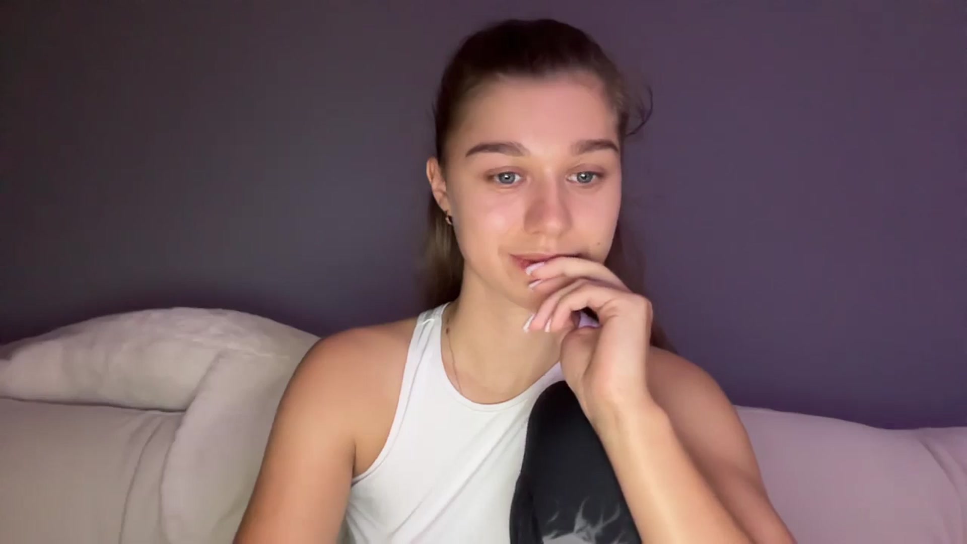 JewelReigns video thumbnail