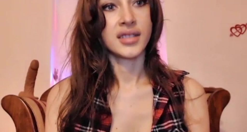 VIKTORIALUV video thumbnail