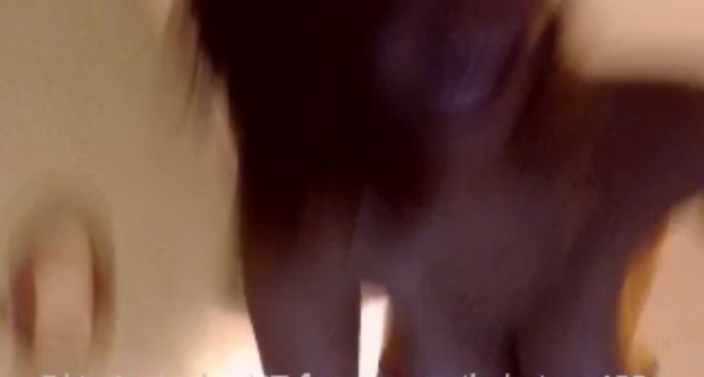 KissingHi video thumbnail