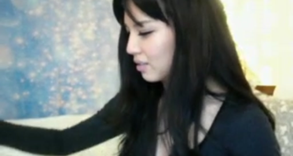 TiffKnee video thumbnail