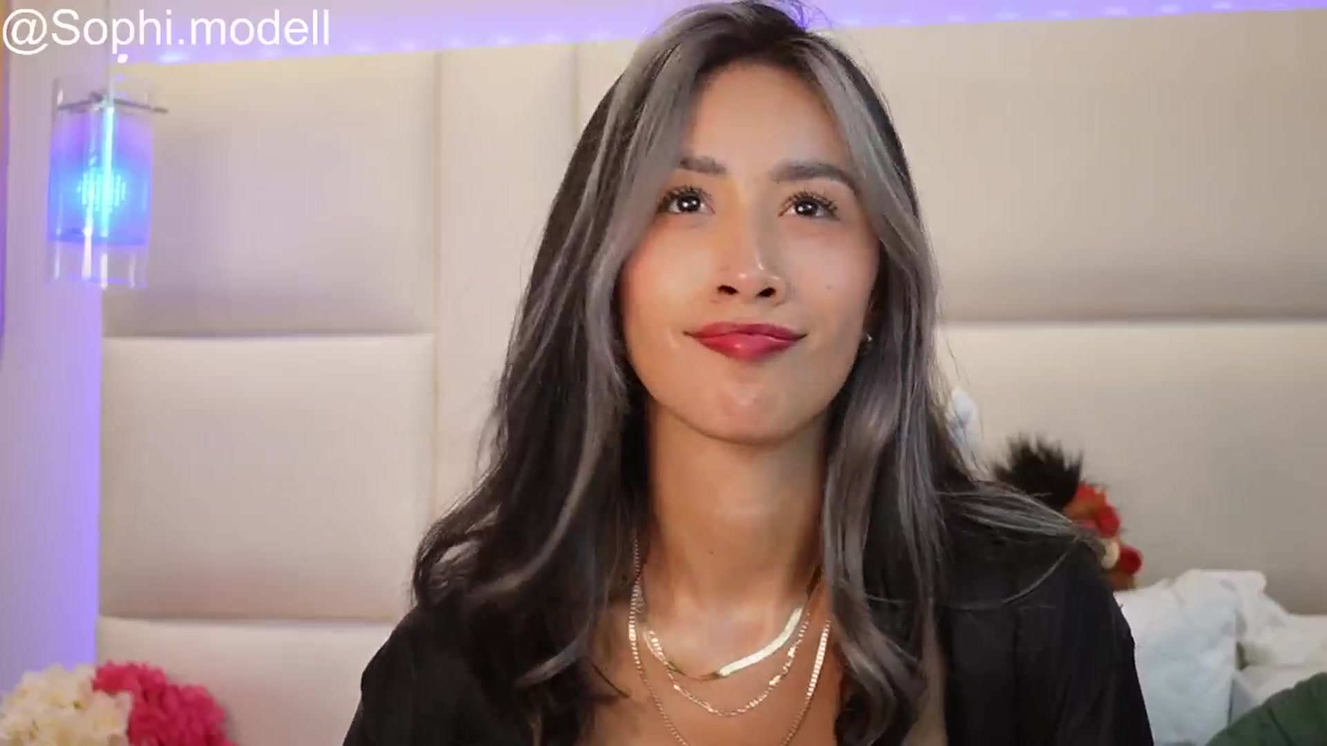 SophieBecker video thumbnail