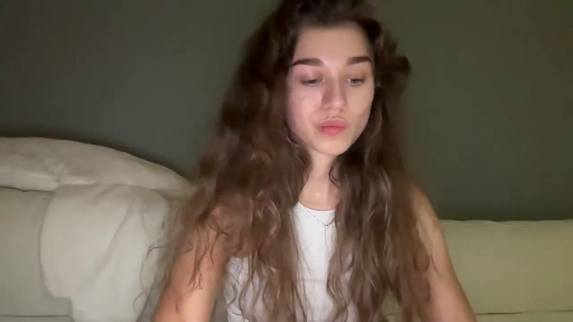 JewelReigns video thumbnail