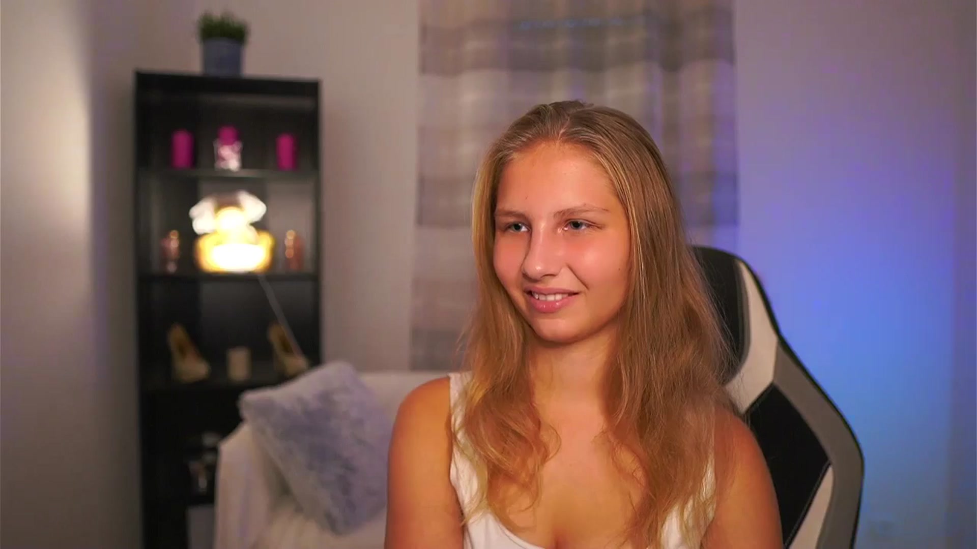 Emmie_murray video thumbnail