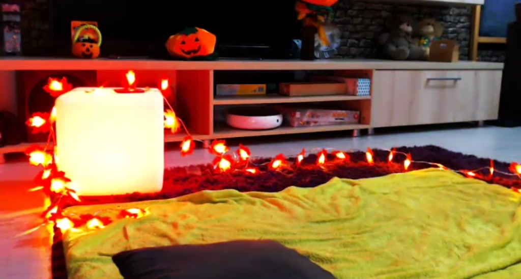 Moni_K video thumbnail