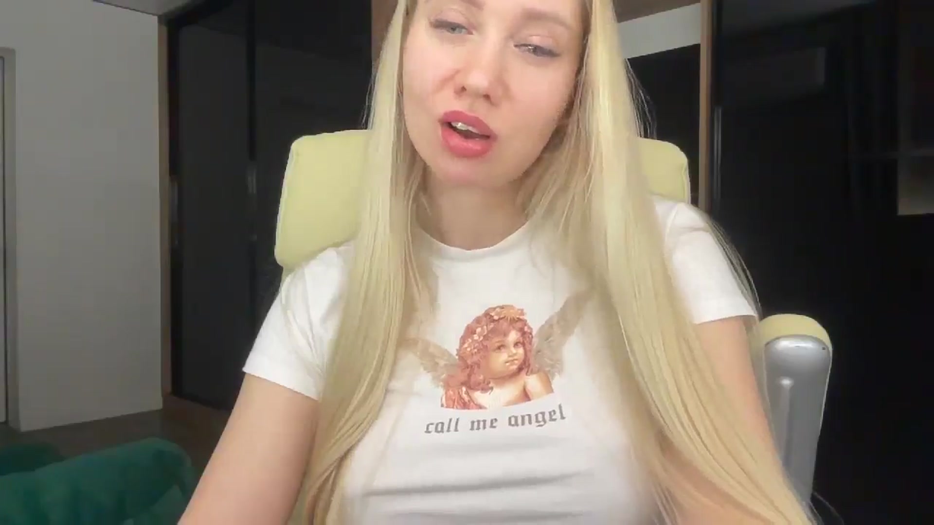 Miss_Sylvia video thumbnail