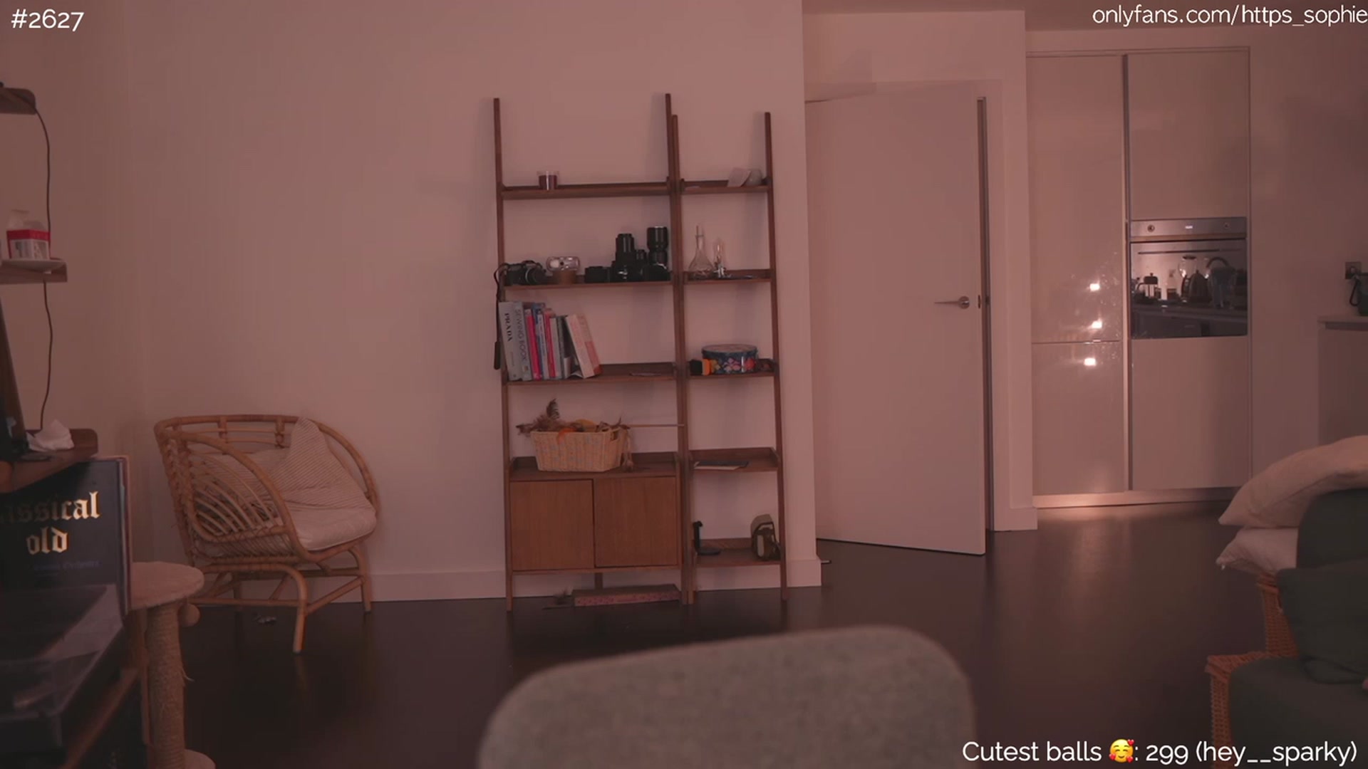 https_sophie video thumbnail