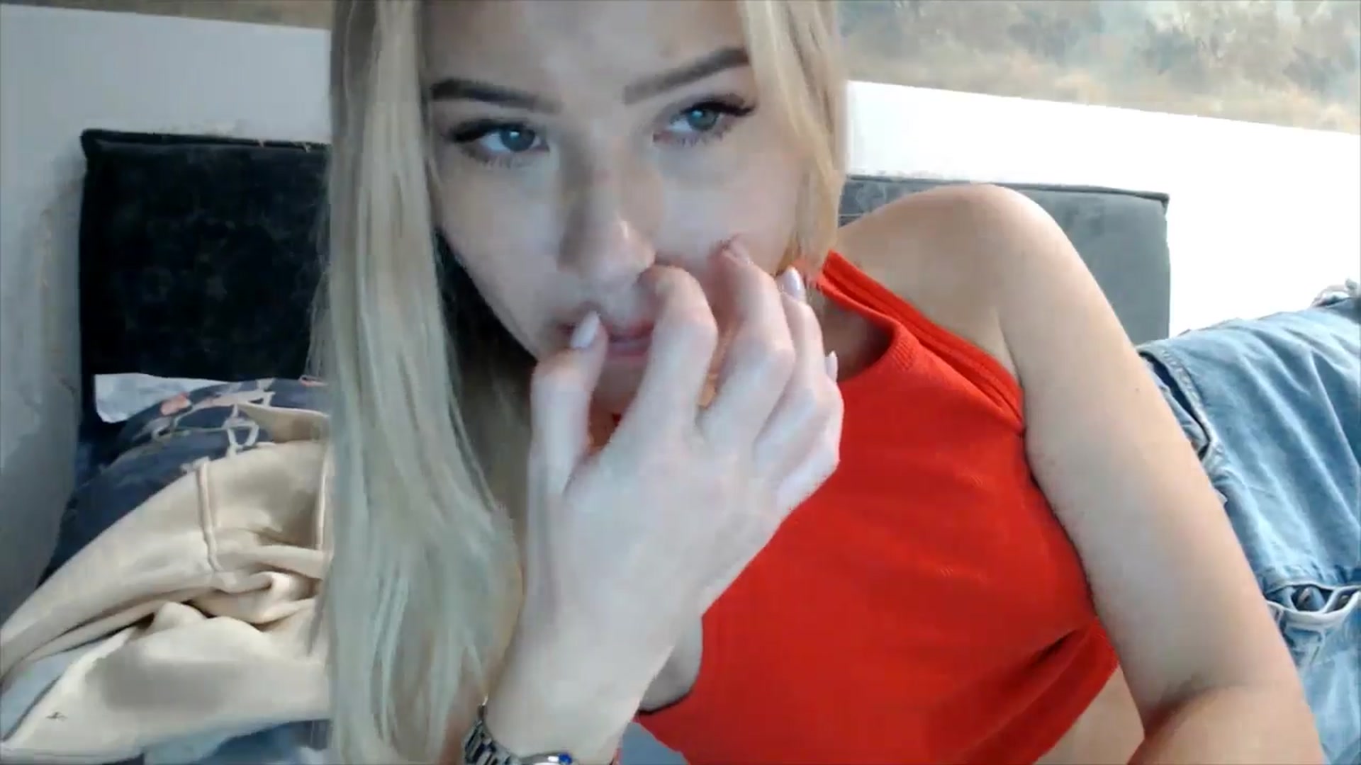 fiancee video thumbnail