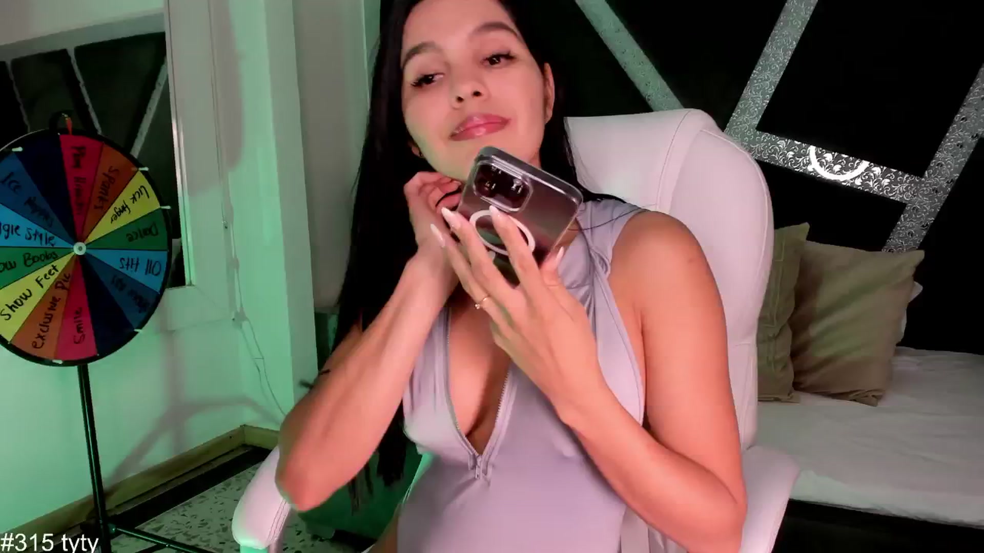 BrendaBuiles video thumbnail