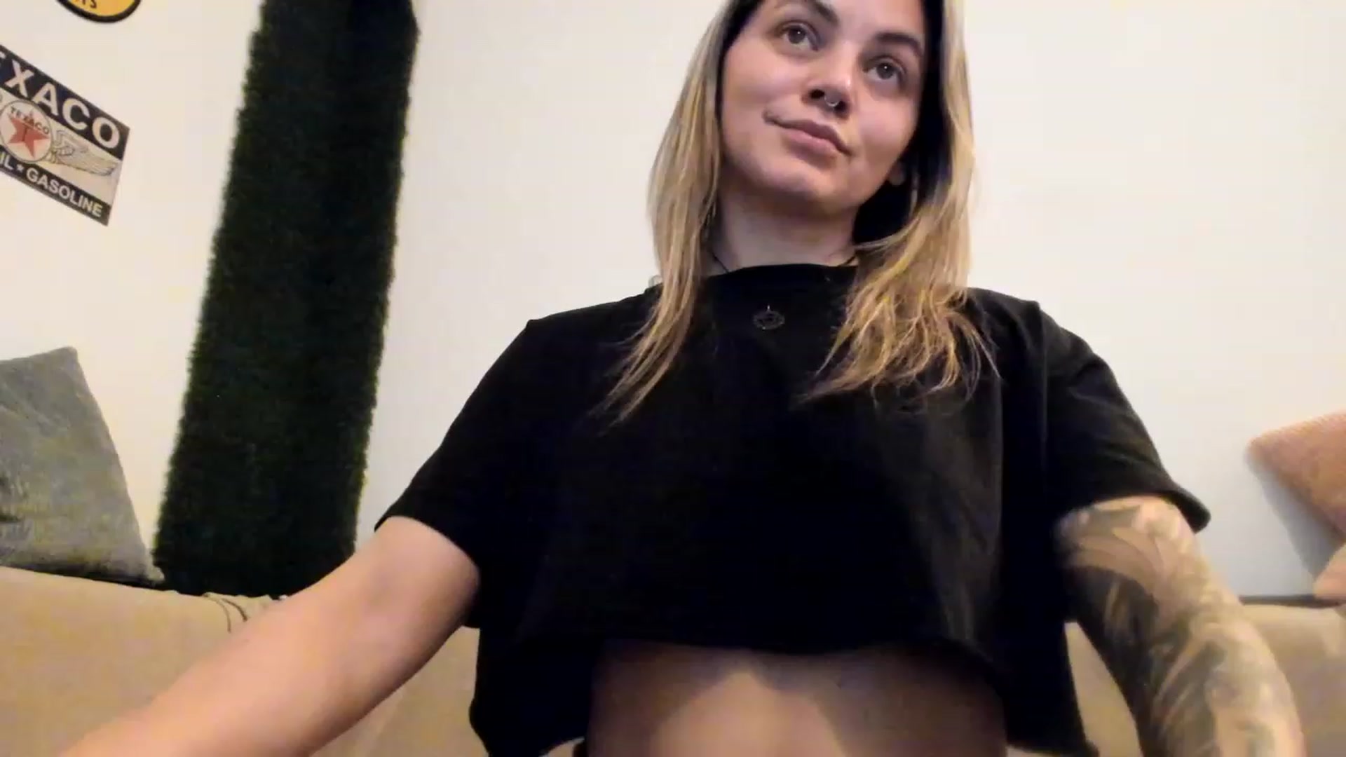PisuVamp_ video thumbnail