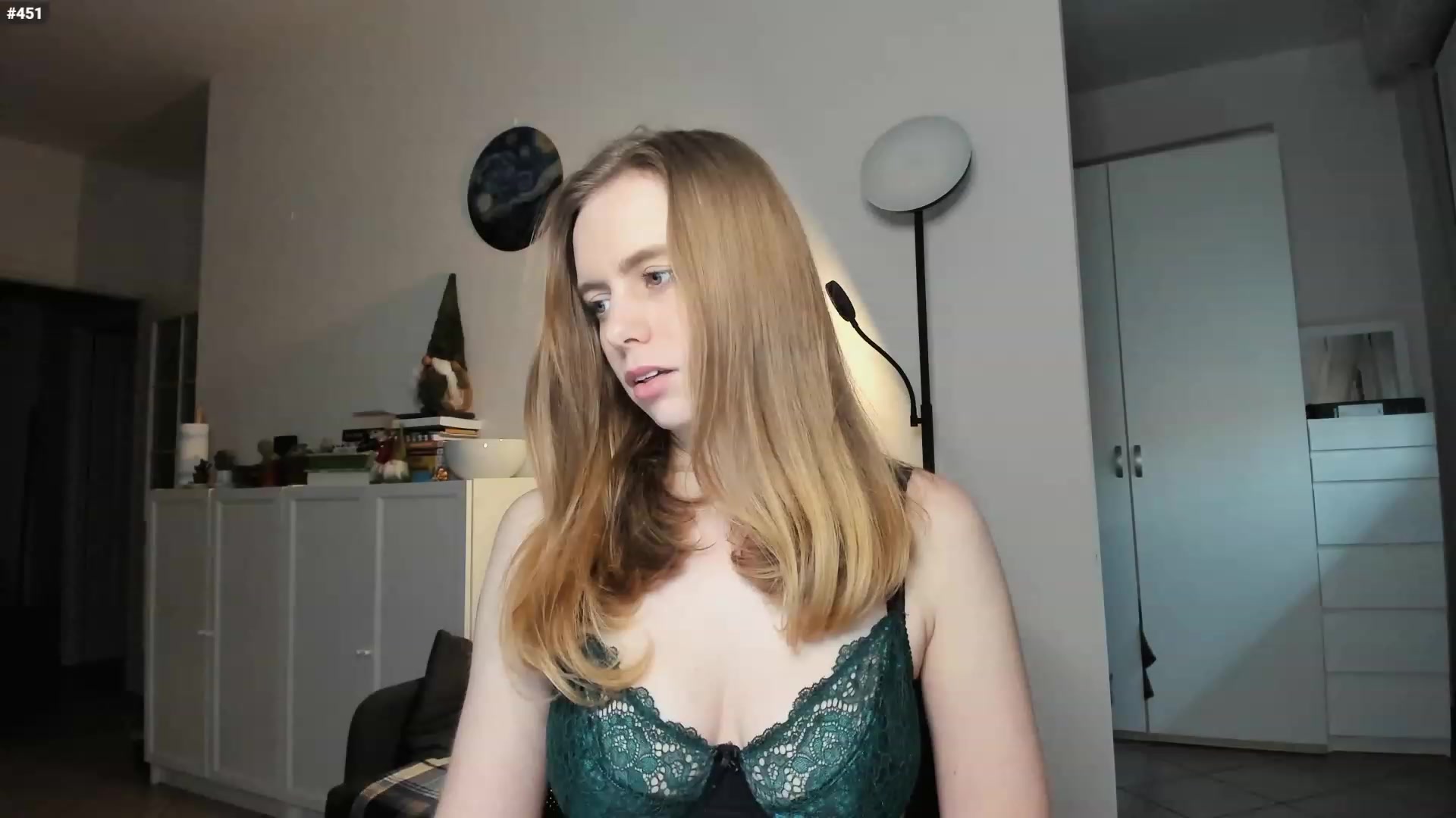 Personage video thumbnail