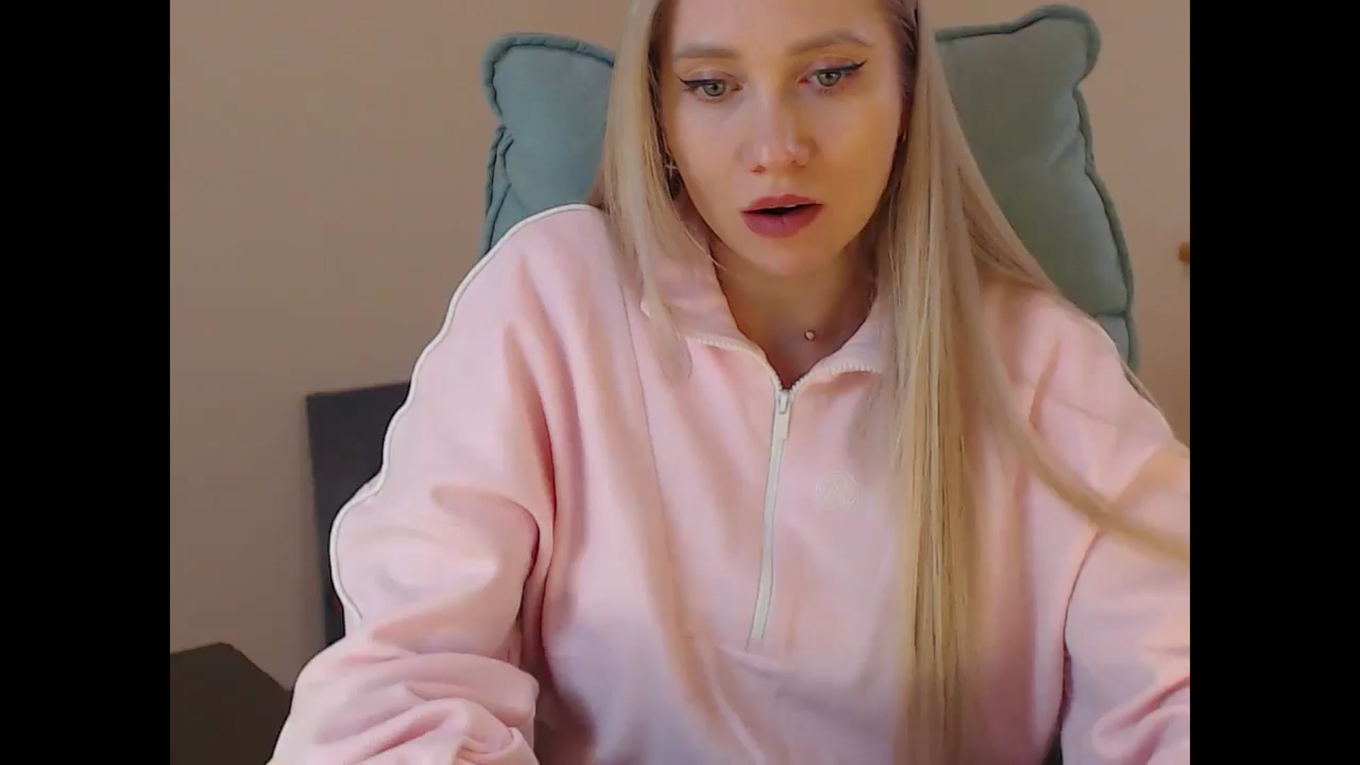 Miss_Sylvia video thumbnail