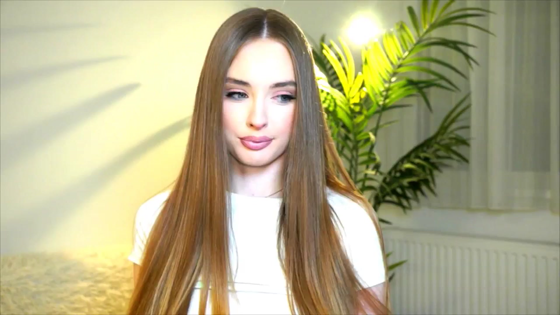 petitegonwild video thumbnail