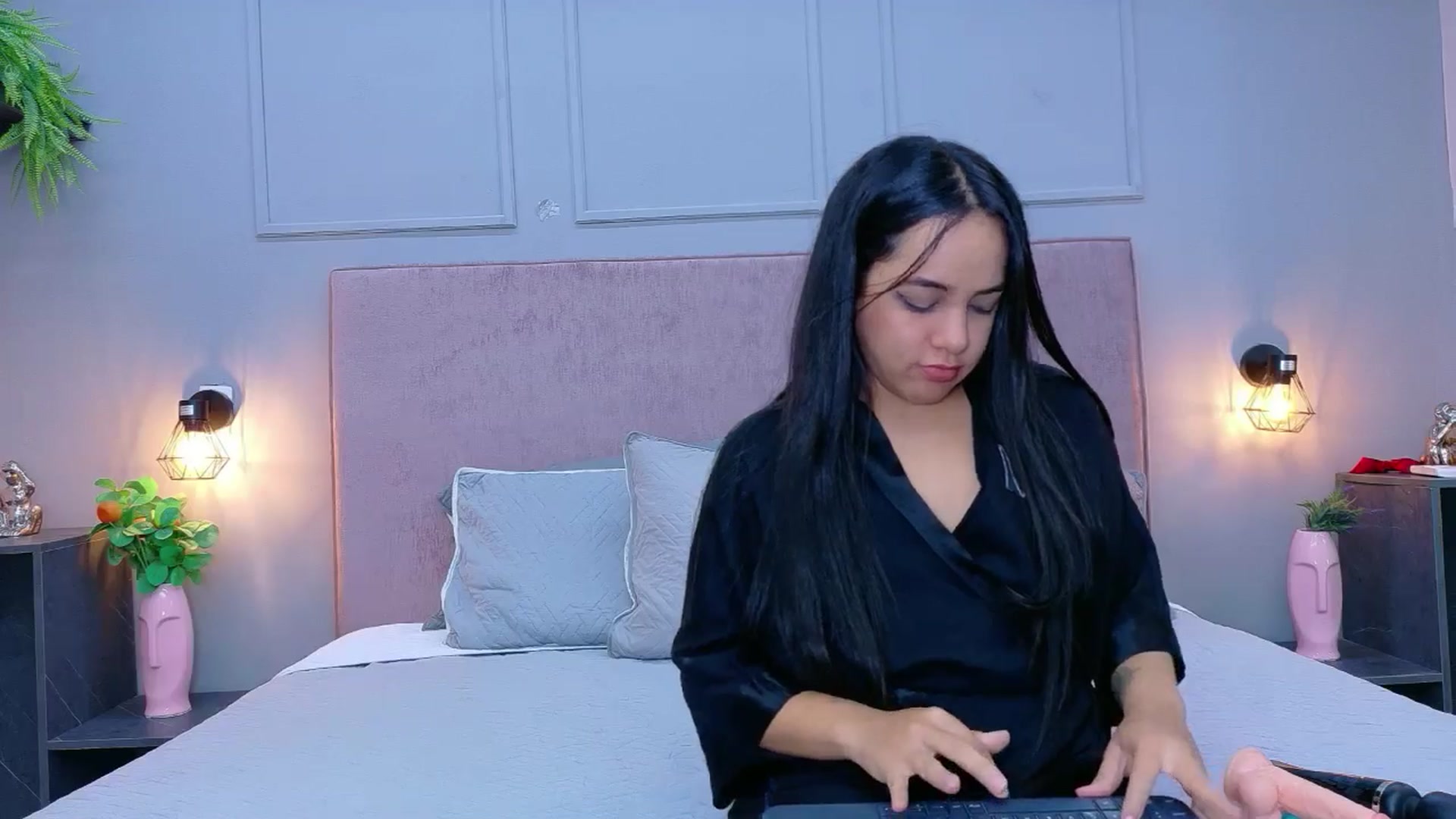 CamilaHill video thumbnail