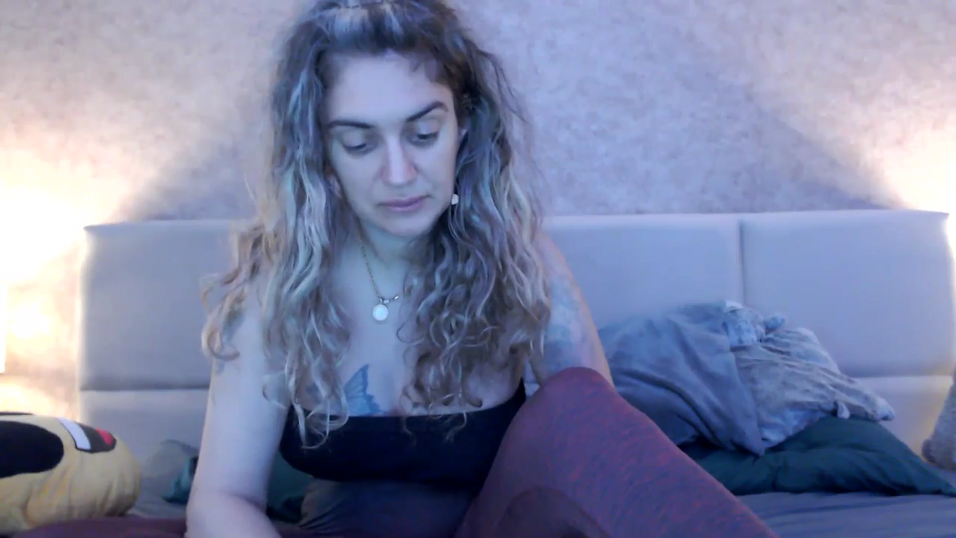 MissDivinna video thumbnail