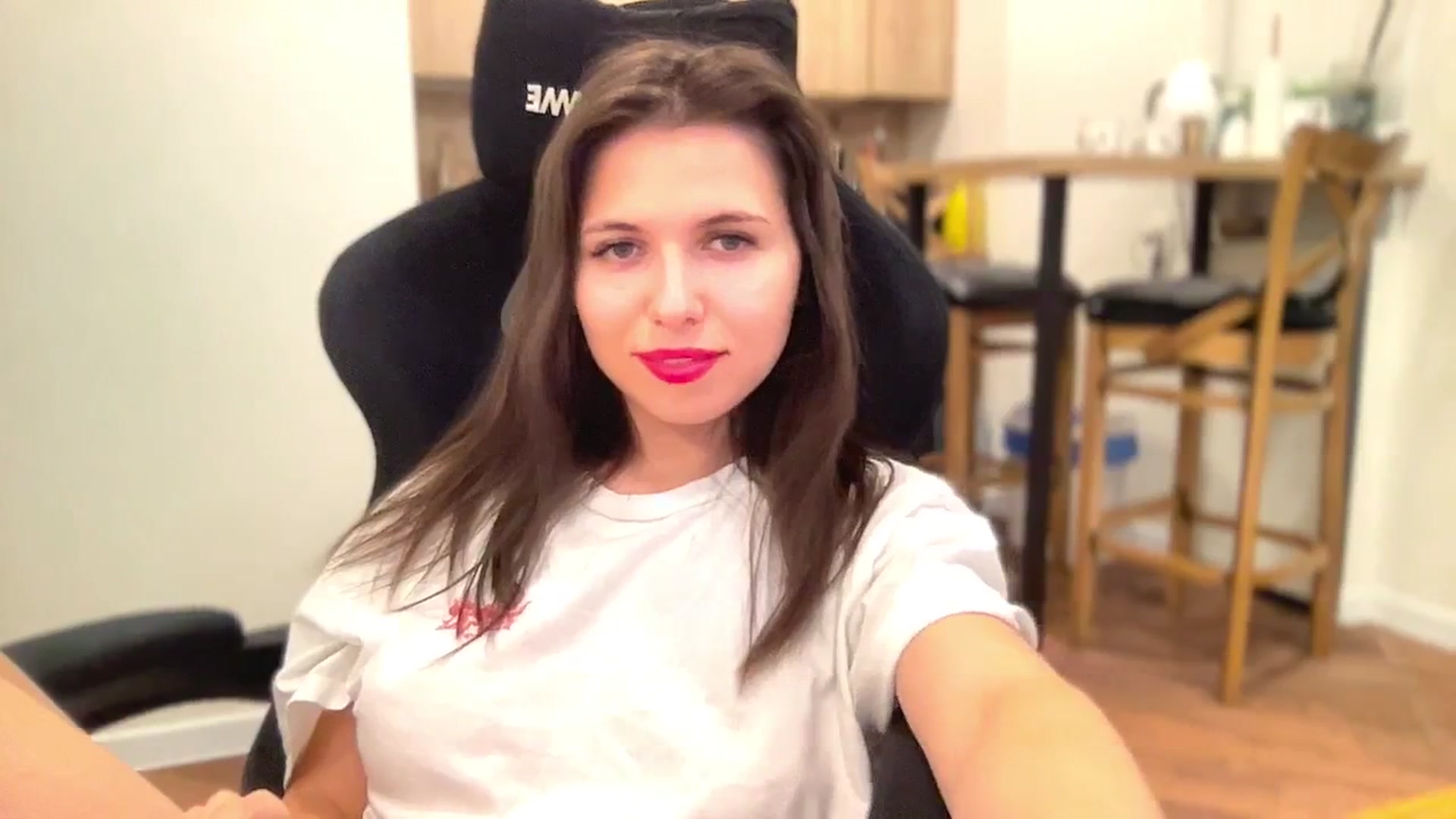 YourrrAngell video thumbnail