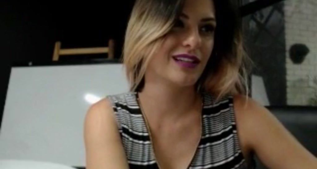 LaurenWells video thumbnail