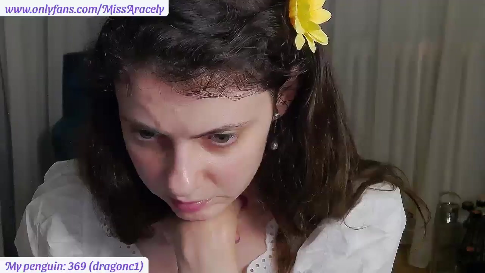 MissAracely video thumbnail