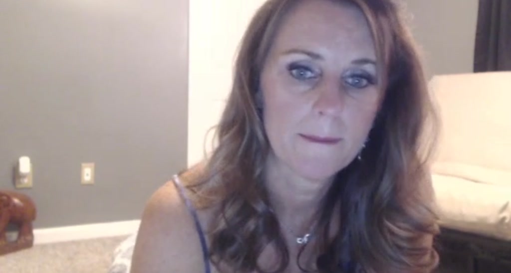 Wife_Layla video thumbnail