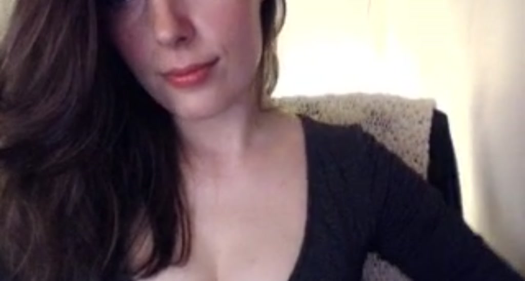 Bee_la video thumbnail