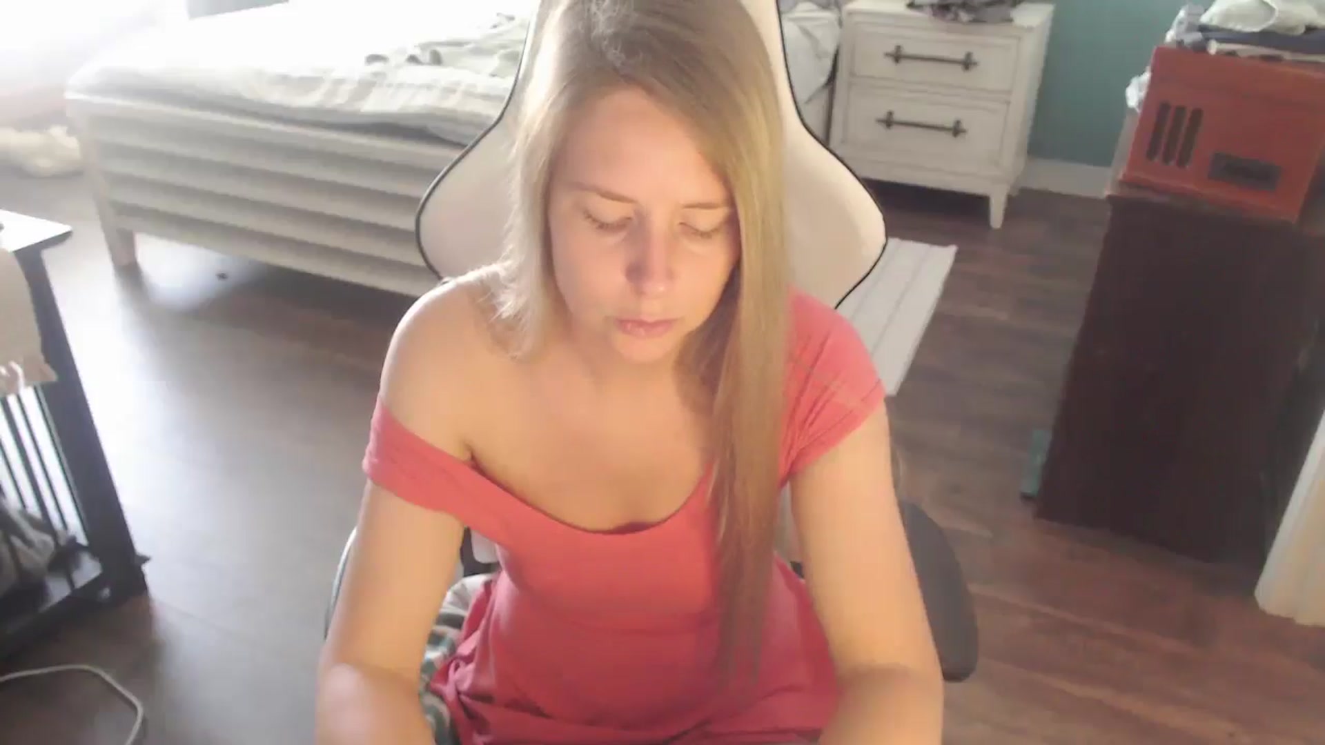 ZenZoey video thumbnail