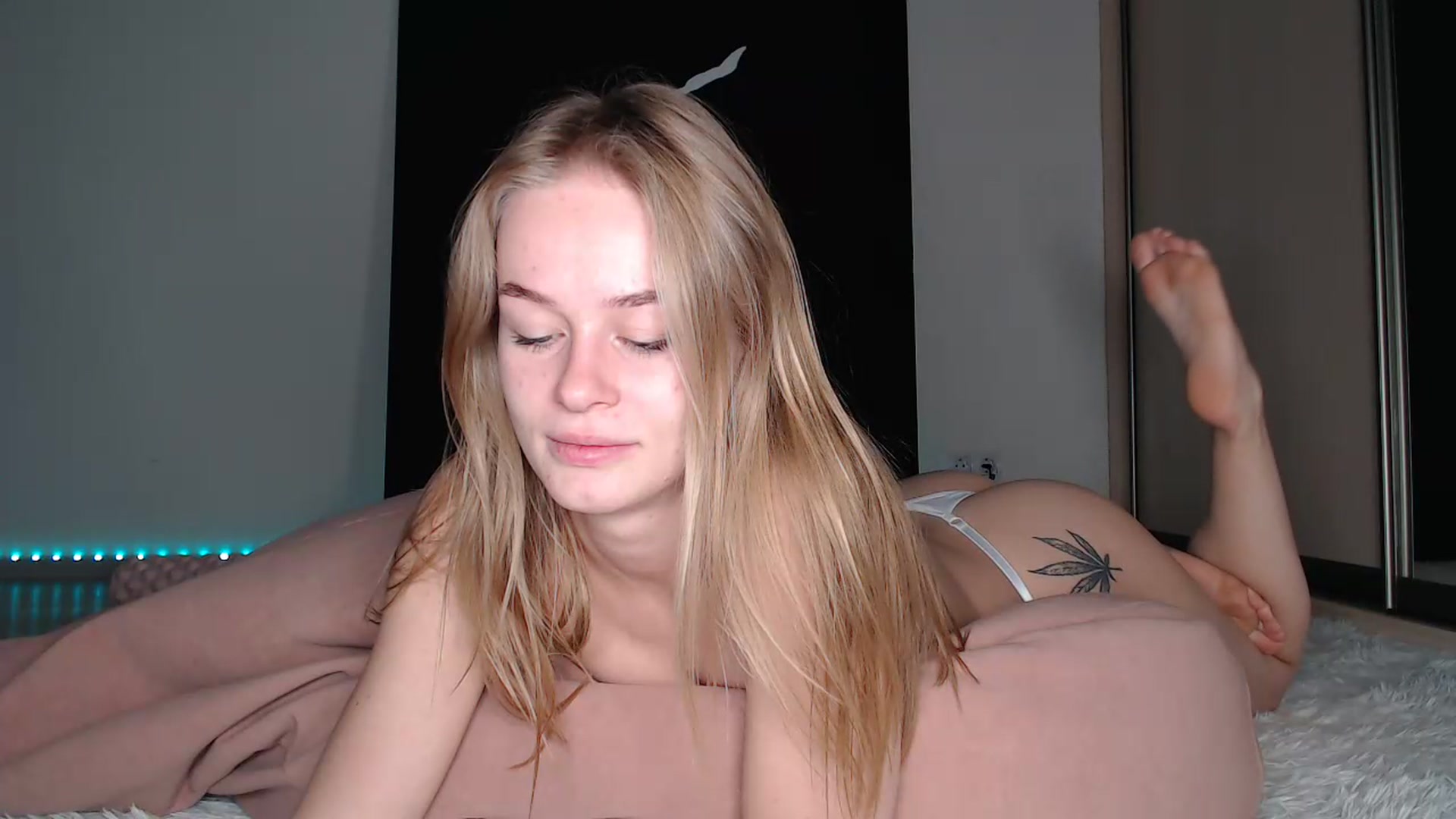 Blondino4ka07 video thumbnail