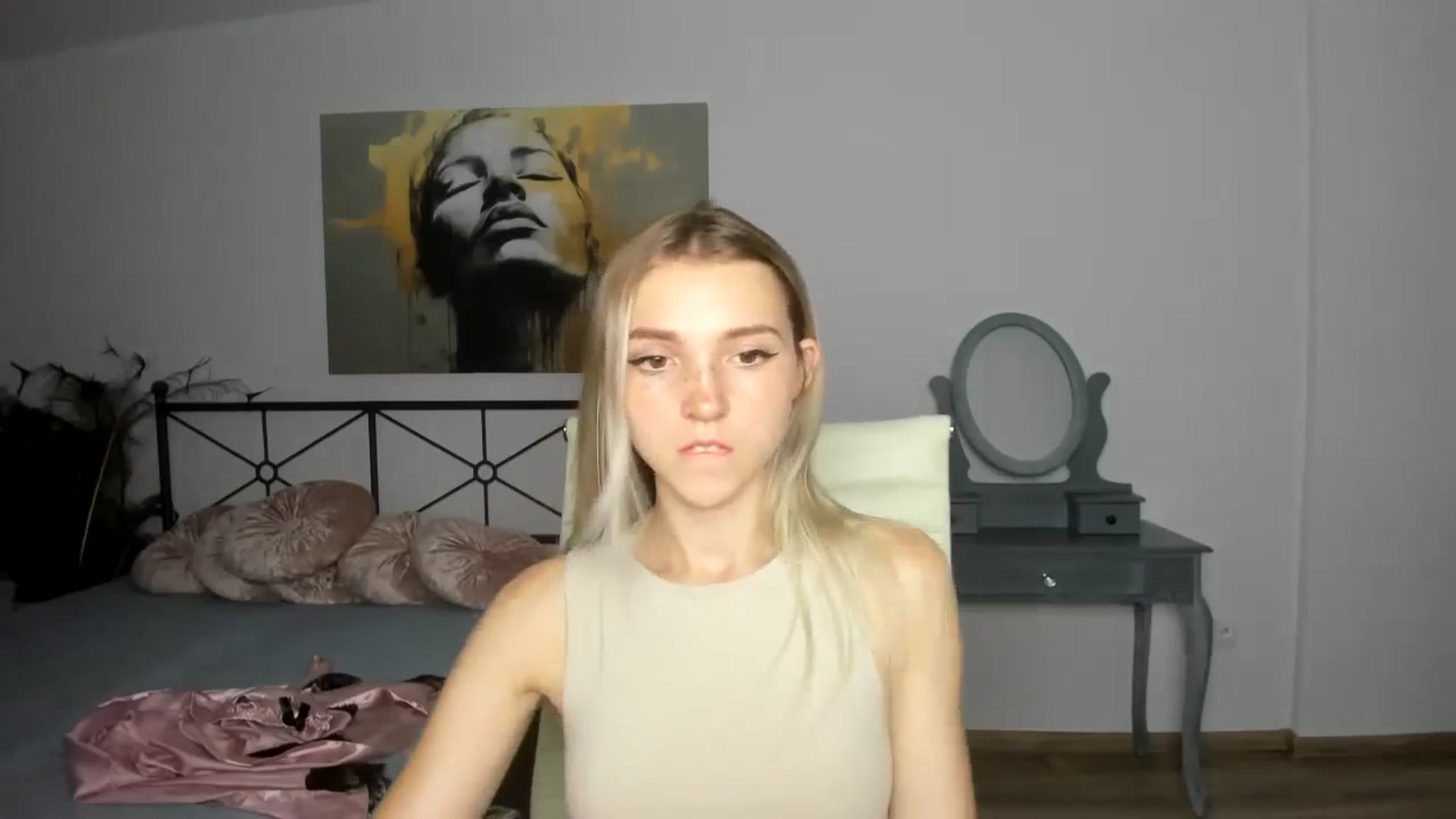 Daisyy video thumbnail