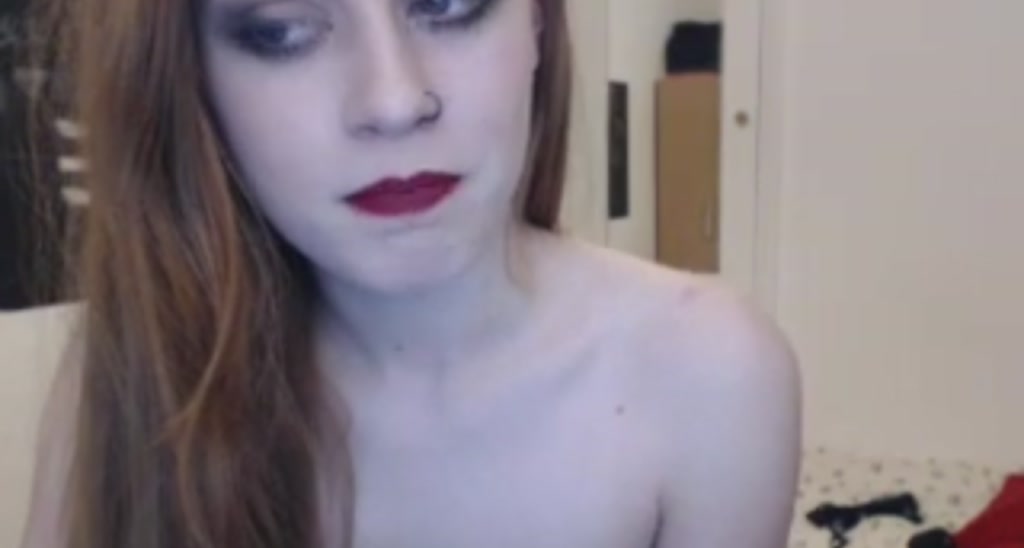 LunaRoux video thumbnail