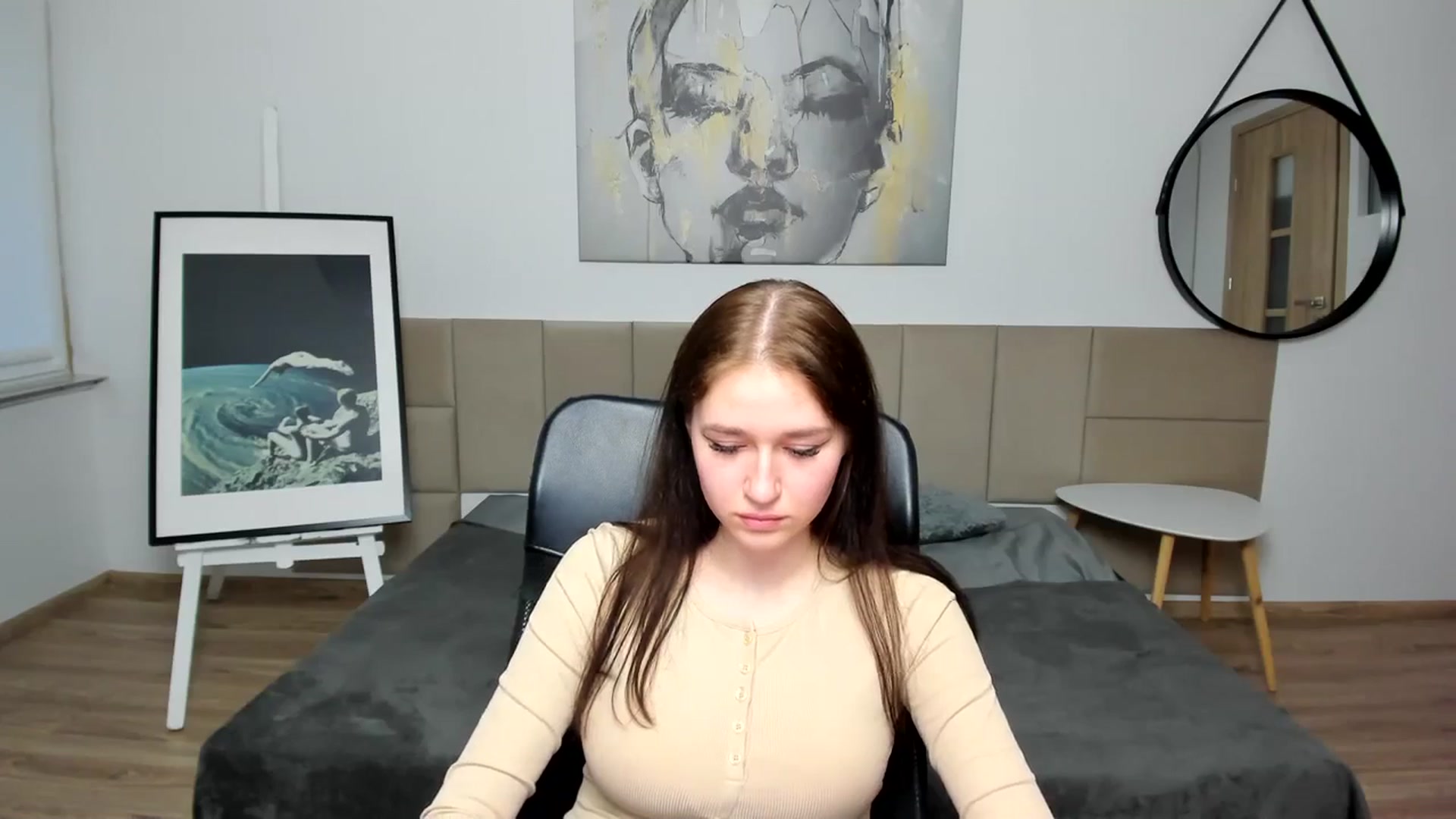 SsweetPeaches video thumbnail