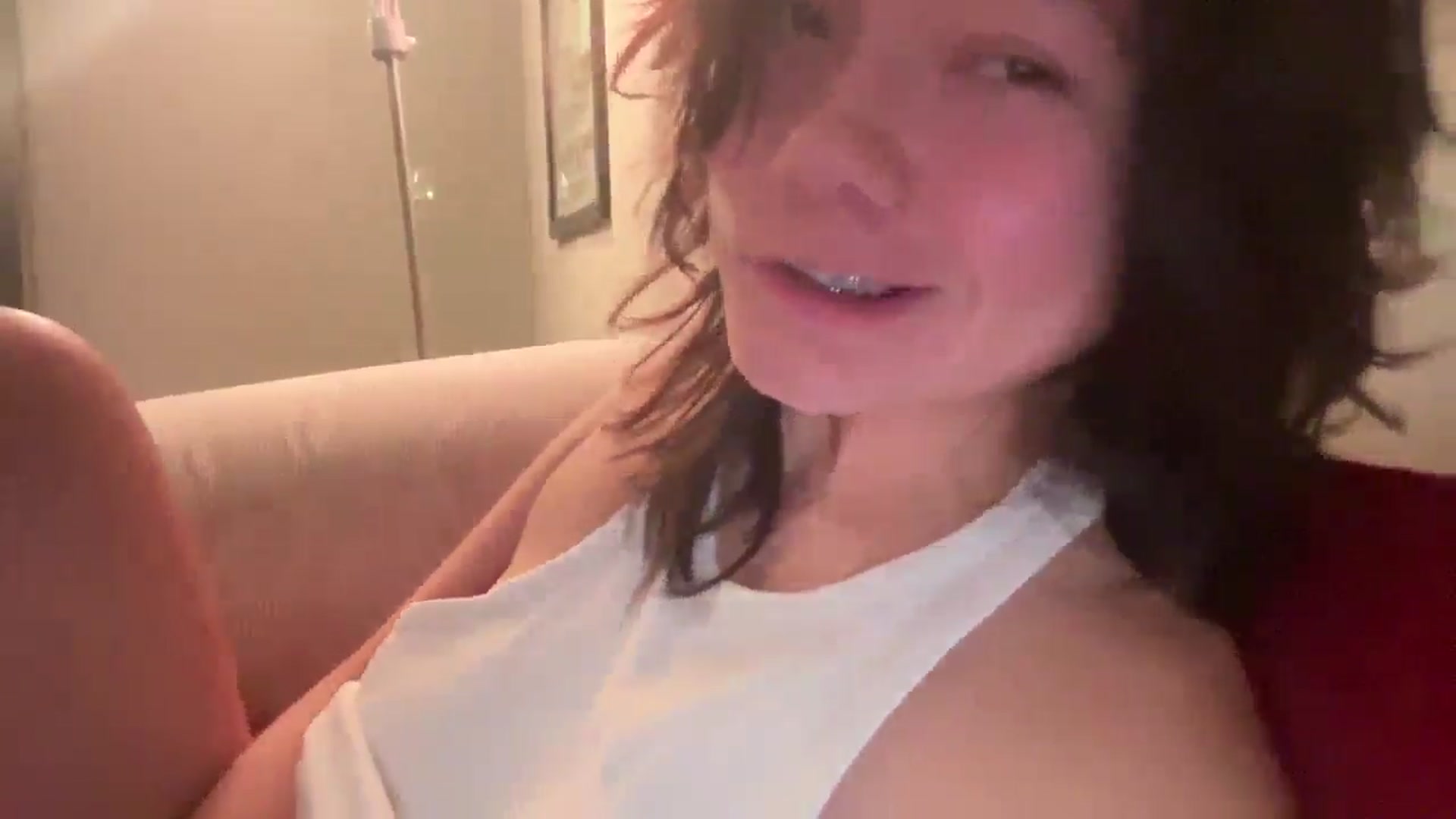 imava video thumbnail