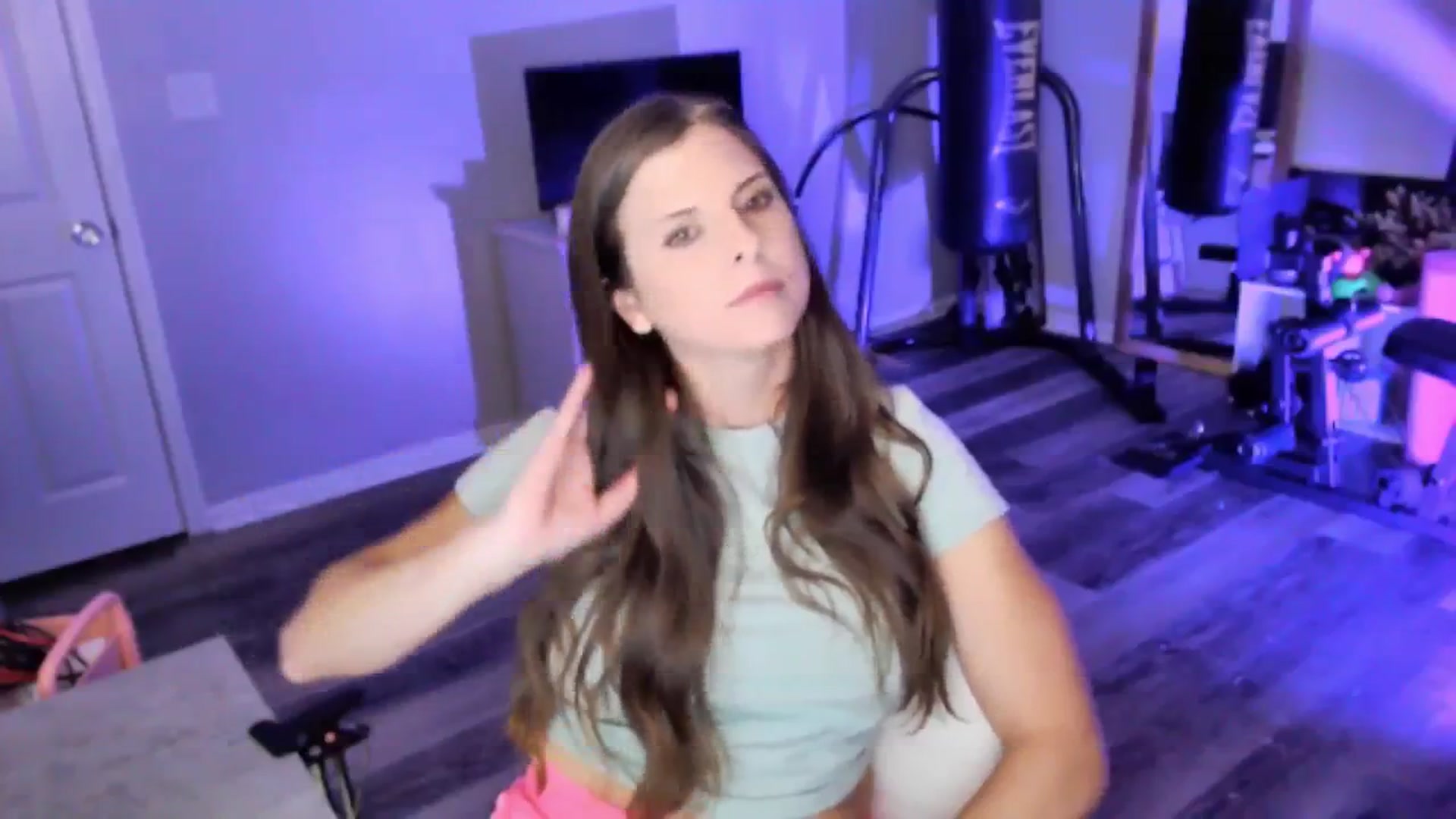 Anna_Online video thumbnail