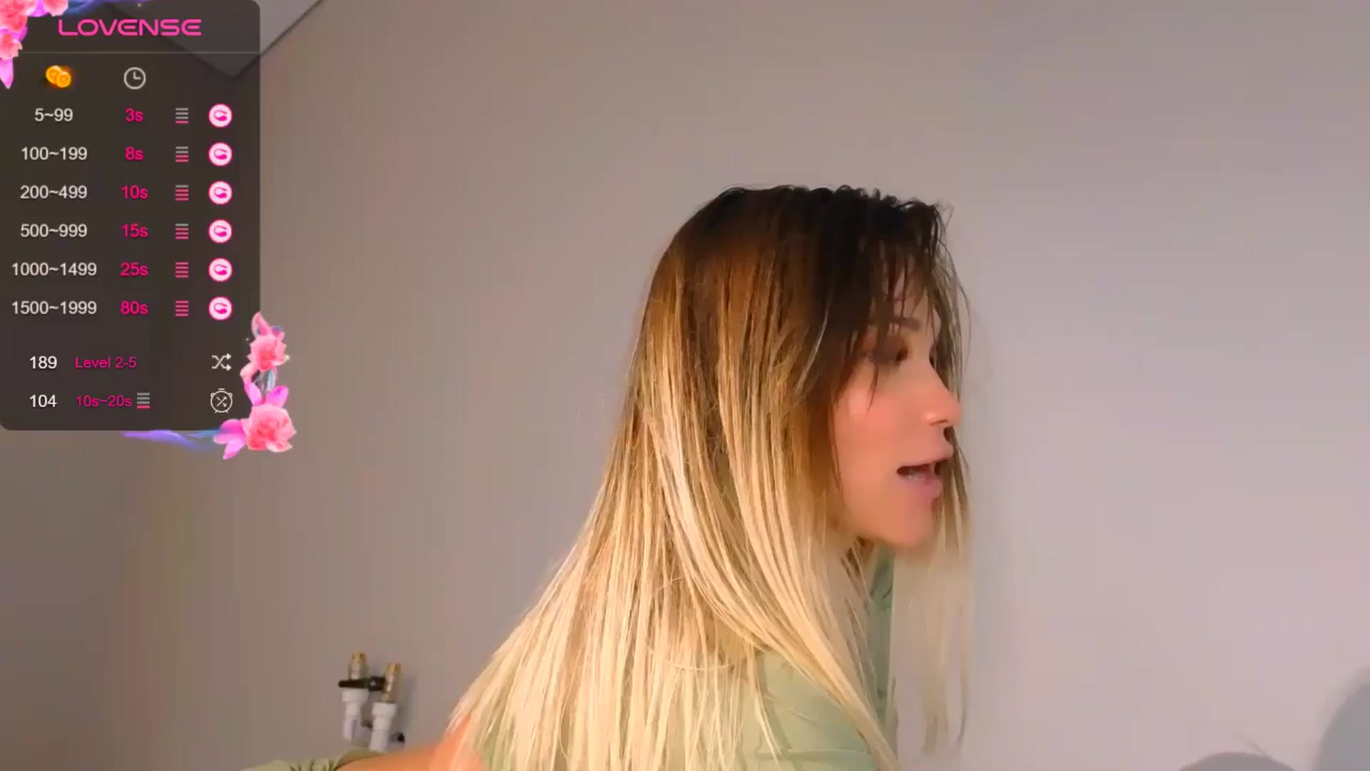 StephanyLuxe video thumbnail