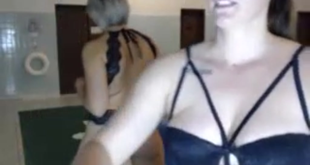 Payslee video thumbnail