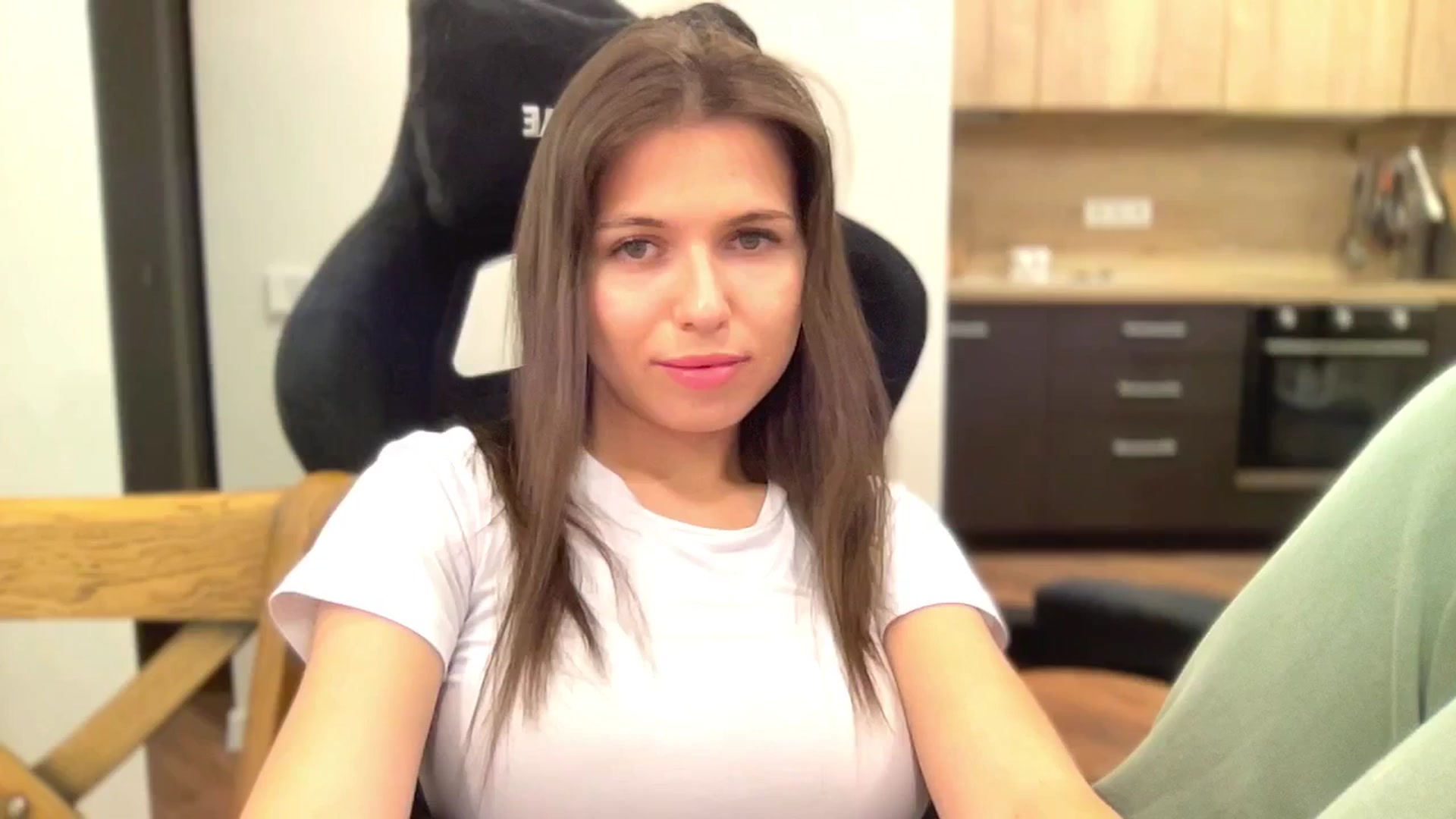 YourrrAngell video thumbnail