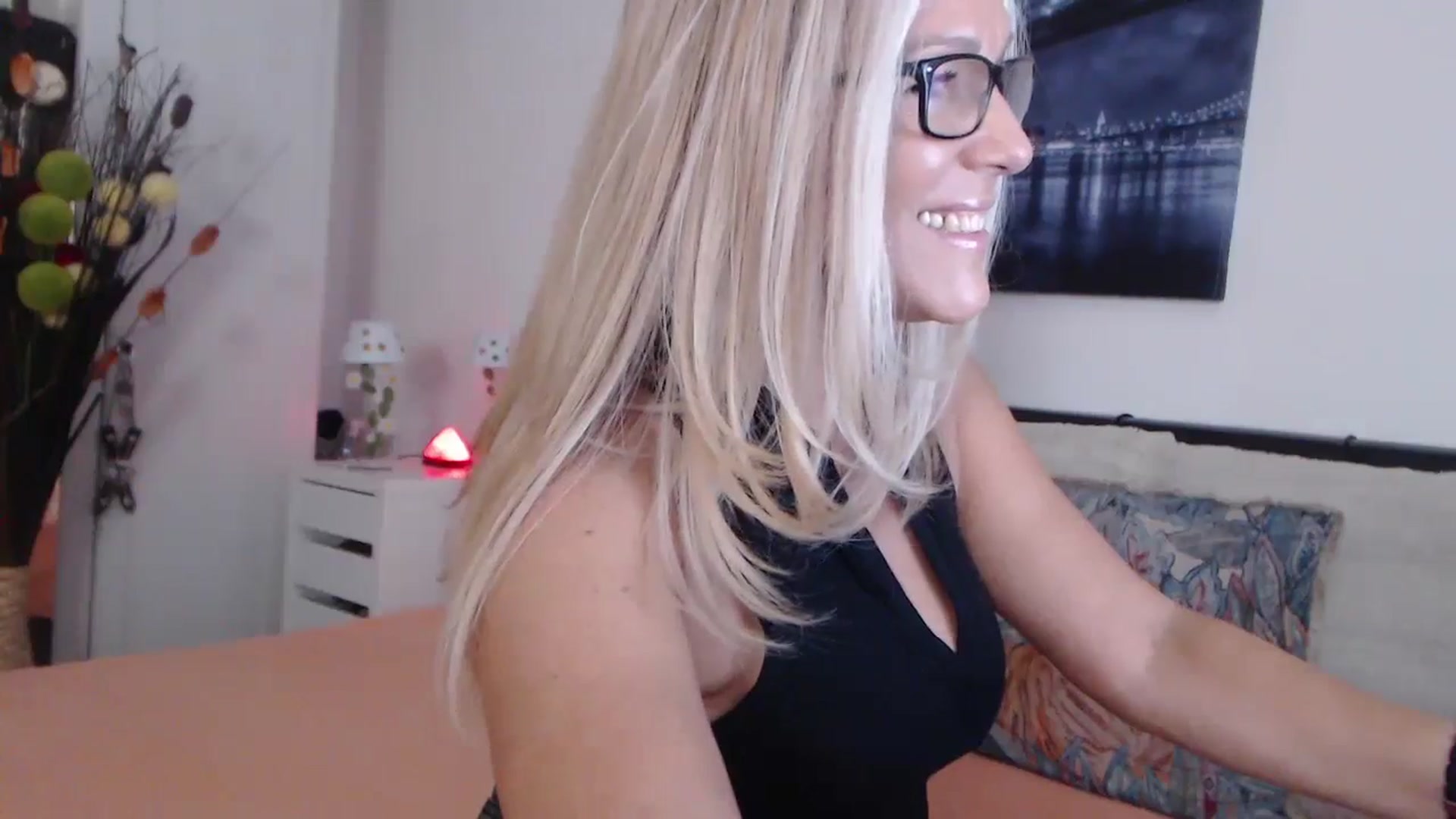 Reeya71 video thumbnail