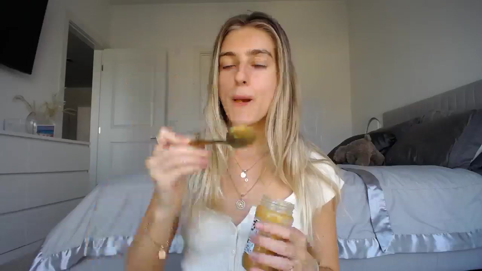 Vodka_Queen video thumbnail