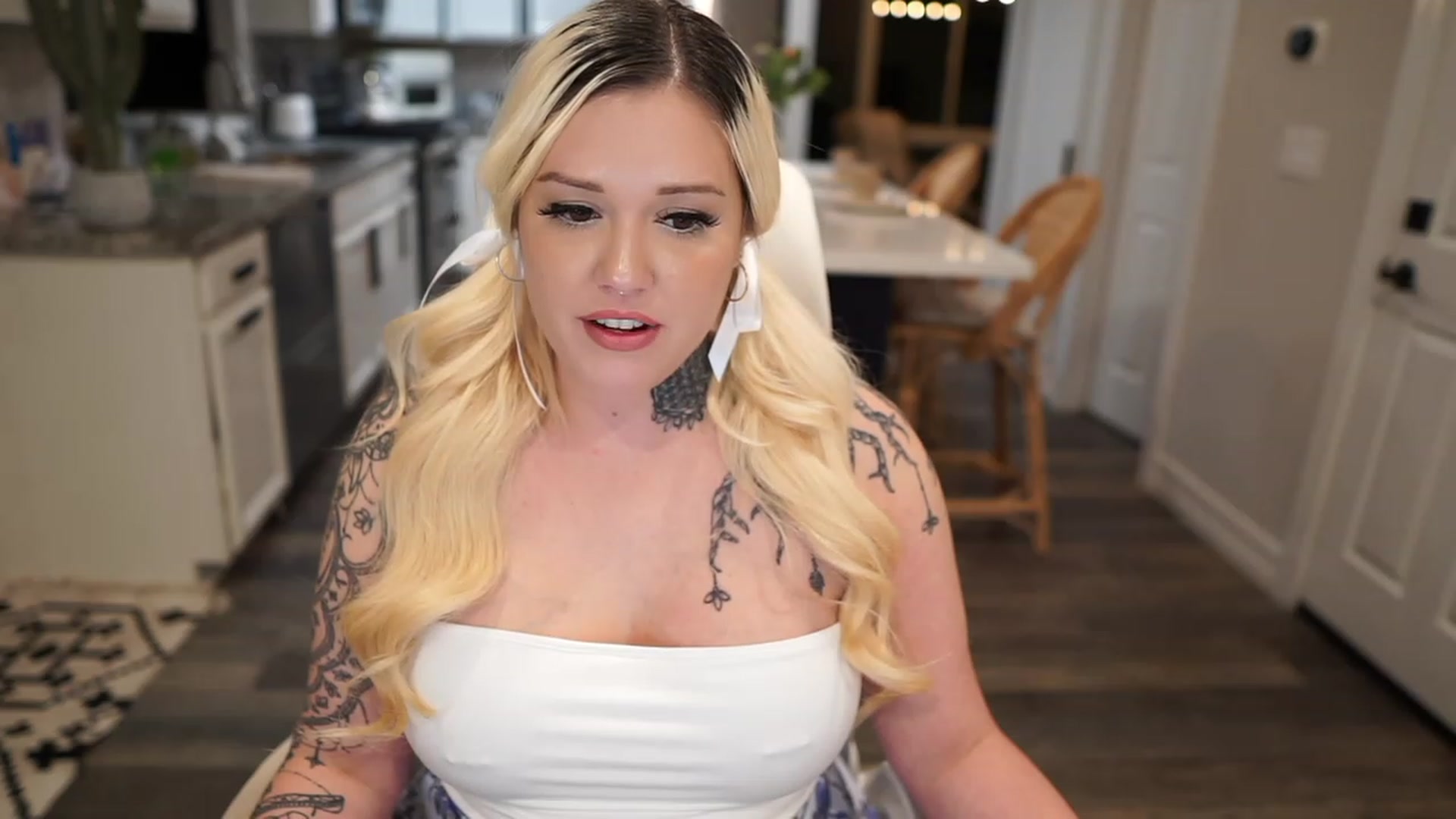Mermaidmiley video thumbnail