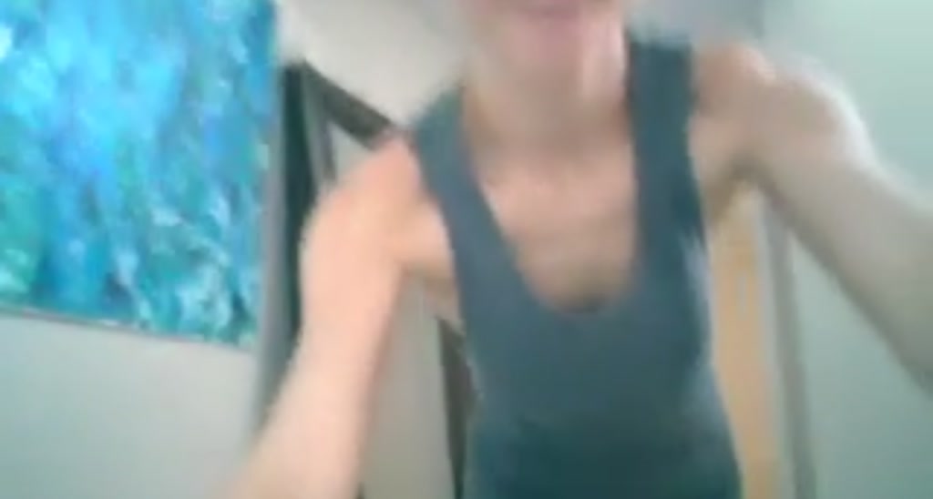 le_lea video thumbnail