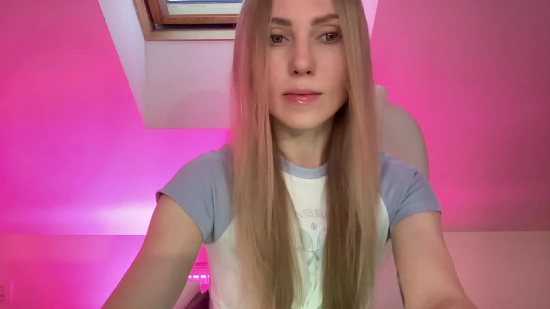 MagicElfie video thumbnail
