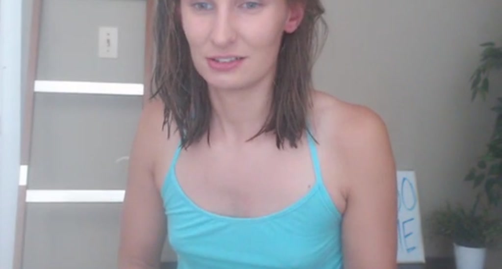 ella_xo video thumbnail